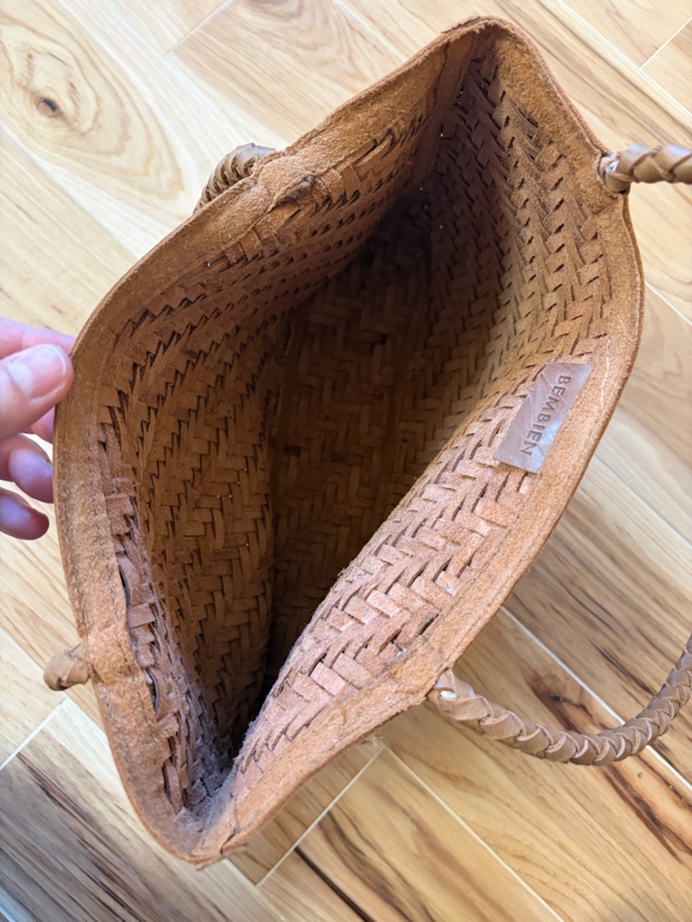 Bembien Woven Leather Bag - Picture 4 of 8